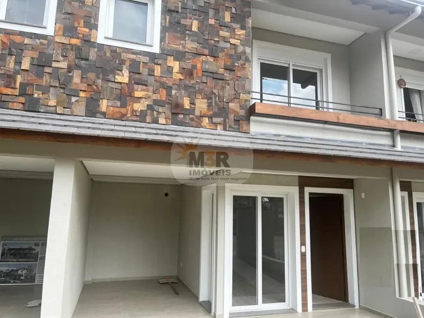 Foto 2 de Casa com 2 quartos à venda, 112m2 em Nova Petropolis - RS