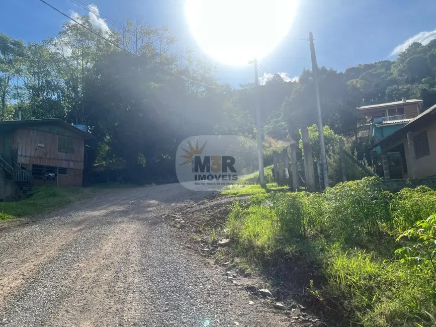 Foto 4 de Terreno / Lote à venda, 427m2 em Nova Petropolis - RS