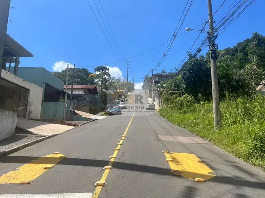 Terreno / Lote à venda, 480m2 em Nova Petropolis - RS - imagem 5 Foto 5 de Terreno / Lote à venda, 480m2 em Nova Petropolis - RS