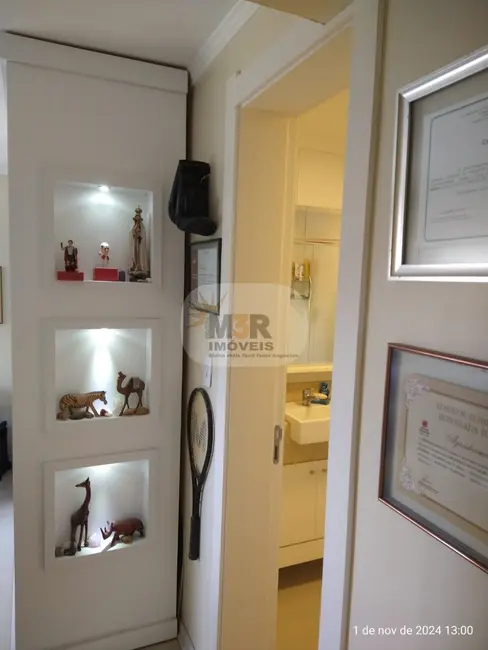 Foto 2 de Apartamento com 3 quartos à venda, 217m2 em Centro, Canela - RS