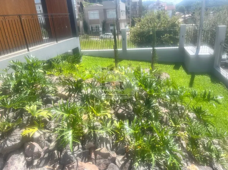 Foto 7 de Casa com 3 quartos à venda, 190m2 em Nova Petropolis - RS