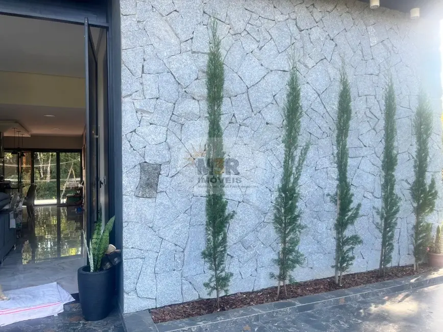 Casa com 3 quartos à venda, 161m2 em Nova Petropolis - RS - imagem 4 Foto 4 de Casa com 3 quartos à venda, 161m2 em Nova Petropolis - RS