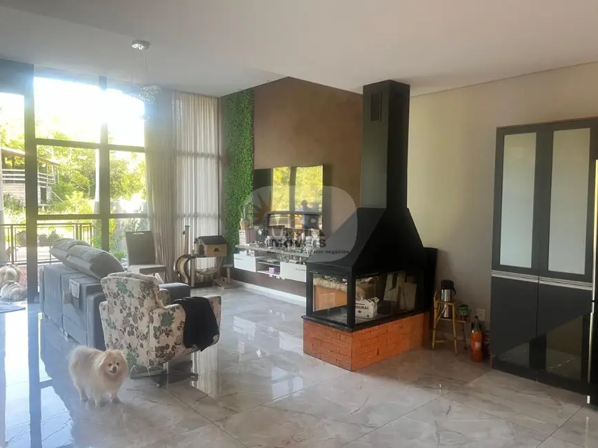 Casa com 3 quartos à venda, 161m2 em Nova Petropolis - RS - imagem 9 Foto 9 de Casa com 3 quartos à venda, 161m2 em Nova Petropolis - RS