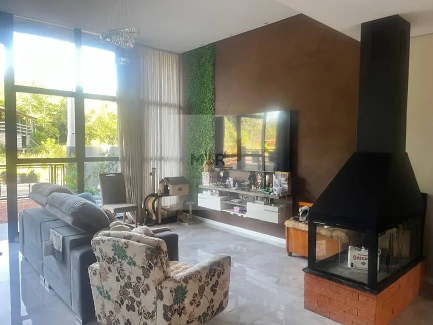 Foto 9 de Casa com 3 quartos à venda, 161m2 em Nova Petropolis - RS