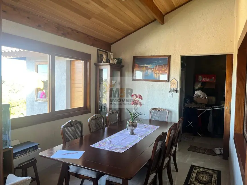 Foto 6 de Casa com 4 quartos à venda, 150m2 em Nova Petropolis - RS