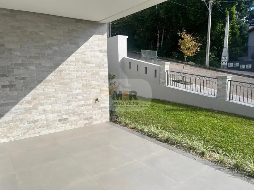 Foto 2 de Casa de Condomínio com 2 quartos à venda, 107m2 em Nova Petropolis - RS