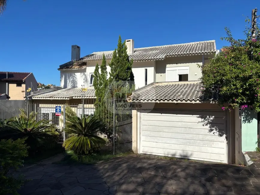 Foto 1 de Casa com 2 quartos à venda, 380m2 em Três Figueiras, Porto Alegre - RS