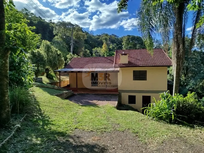 Casa com 3 quartos à venda, 108m2 em Picada Cafe - RS - imagem 3 Foto 3 de Casa com 3 quartos à venda, 108m2 em Picada Cafe - RS