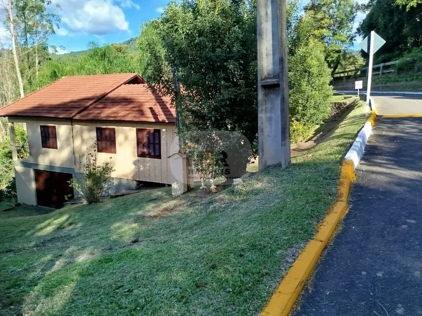 Casa com 3 quartos à venda, 108m2 em Picada Cafe - RS - imagem 4 Foto 4 de Casa com 3 quartos à venda, 108m2 em Picada Cafe - RS