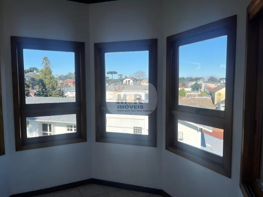 Apartamento com 2 quartos para alugar, 120m2 em Centro, Nova Petropolis - RS - imagem 6 Foto 6 de Apartamento com 2 quartos para alugar, 120m2 em Centro, Nova Petropolis - RS