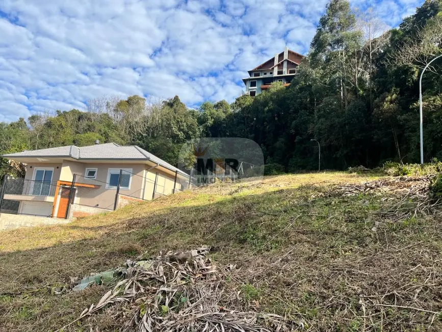 Foto 1 de Terreno / Lote à venda, 543m2 em Nova Petropolis - RS