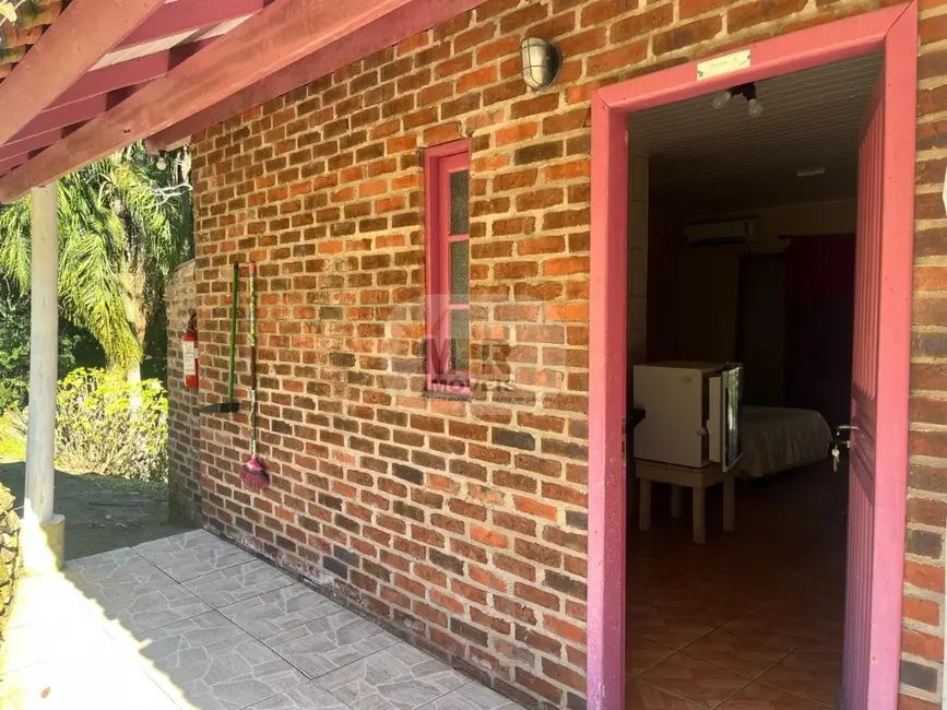 Casa com 1 quarto para alugar, 30m2 em Nova Petropolis - RS - imagem 2 Foto 2 de Casa com 1 quarto para alugar, 30m2 em Nova Petropolis - RS