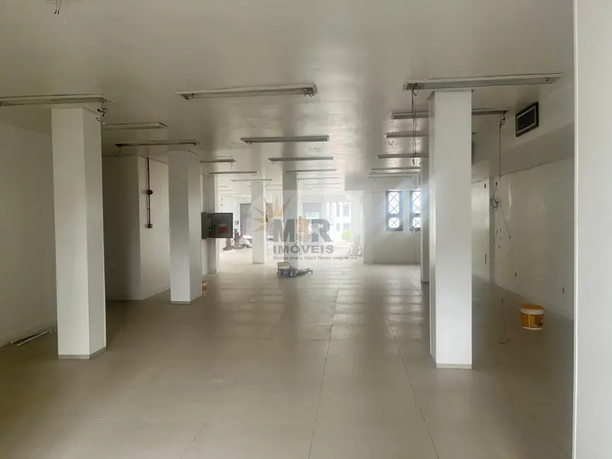 Loja para alugar, 280m2 em Centro, Nova Petropolis - RS - imagem 9 Foto 9 de Loja para alugar, 280m2 em Centro, Nova Petropolis - RS