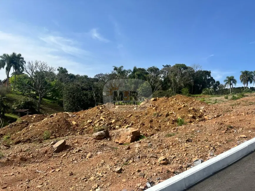 Foto 2 de Terreno / Lote à venda, 400m2 em Nova Petropolis - RS