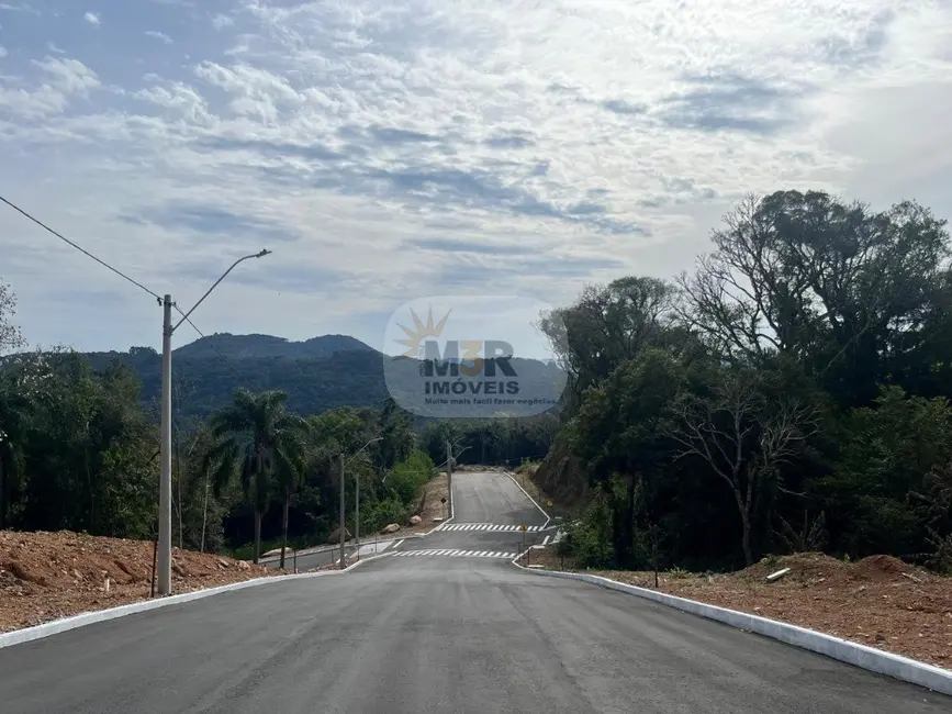Terreno / Lote à venda, 400m2 em Nova Petropolis - RS - imagem 4 Foto 4 de Terreno / Lote à venda, 400m2 em Nova Petropolis - RS