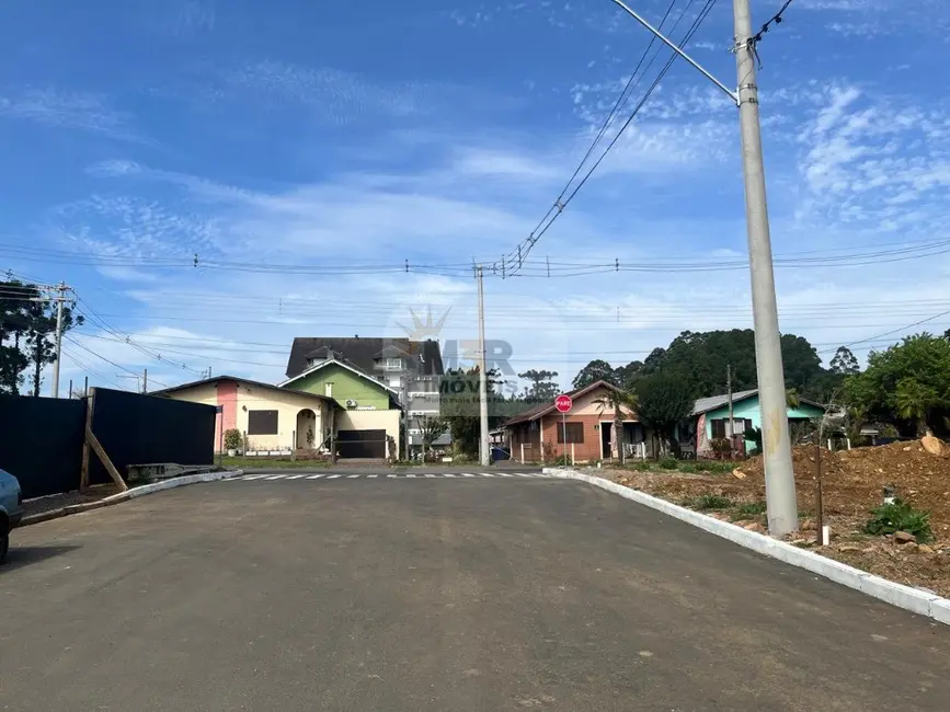 Foto 4 de Terreno / Lote à venda, 400m2 em Nova Petropolis - RS