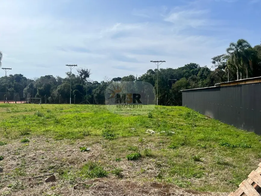 Foto 1 de Terreno / Lote à venda, 400m2 em Nova Petropolis - RS