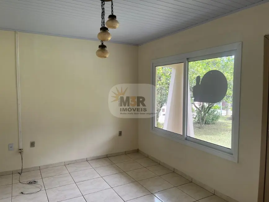 Foto 9 de Casa com 3 quartos para alugar, 80m2 em Nova Petropolis - RS