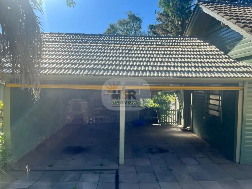 Casa com 2 quartos para alugar, 220m2 em Centro, Nova Petropolis - RS - imagem 3 Foto 3 de Casa com 2 quartos para alugar, 220m2 em Centro, Nova Petropolis - RS