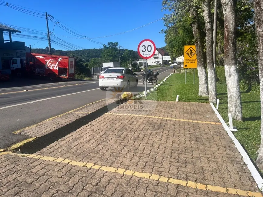 Loja para alugar, 104m2 em Nova Petropolis - RS - imagem 5 Foto 5 de Loja para alugar, 104m2 em Nova Petropolis - RS