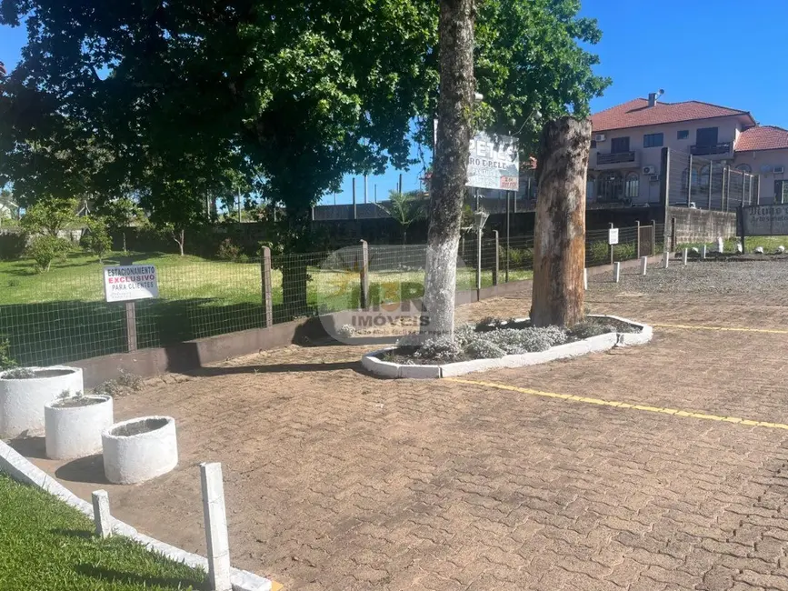 Loja para alugar, 104m2 em Nova Petropolis - RS - imagem 4 Foto 4 de Loja para alugar, 104m2 em Nova Petropolis - RS