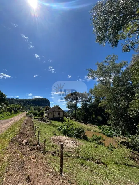 Sítio / Rancho com 2 quartos à venda, 68m2 em Nova Petropolis - RS - imagem 1 Foto 1 de Sítio / Rancho com 2 quartos à venda, 68m2 em Nova Petropolis - RS