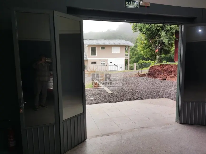 Sala Comercial para alugar, 56m2 em Nova Petropolis - RS - imagem 2 Foto 2 de Sala Comercial para alugar, 56m2 em Nova Petropolis - RS