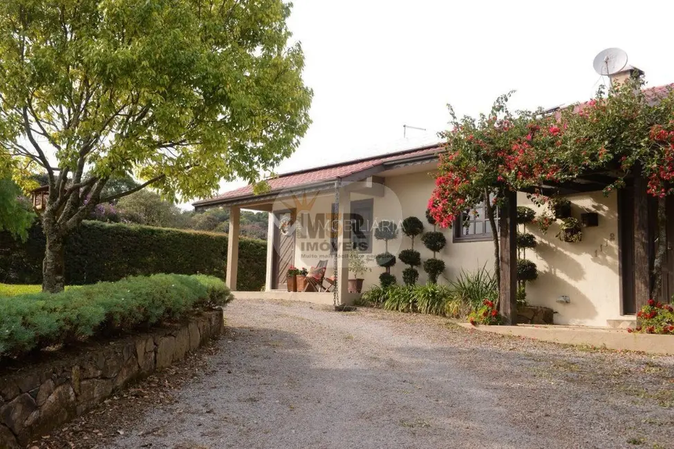 Casa com 2 quartos para alugar, 70m2 em Nova Petropolis - RS - imagem 1 Foto 1 de Casa com 2 quartos para alugar, 70m2 em Nova Petropolis - RS