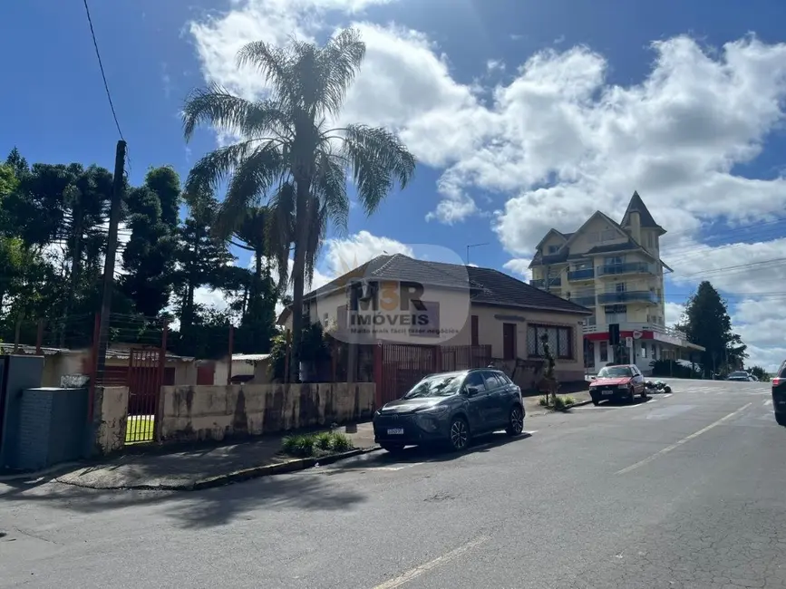Foto 2 de Sala Comercial com 3 quartos à venda, 350m2 em Centro, Nova Petropolis - RS