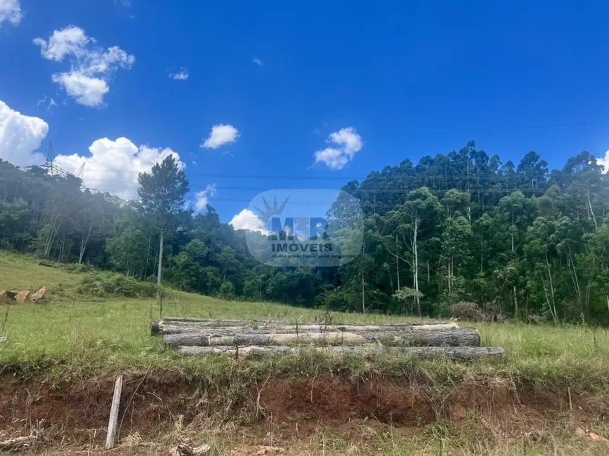 Foto 4 de Terreno / Lote à venda, 435m2 em Nova Petropolis - RS