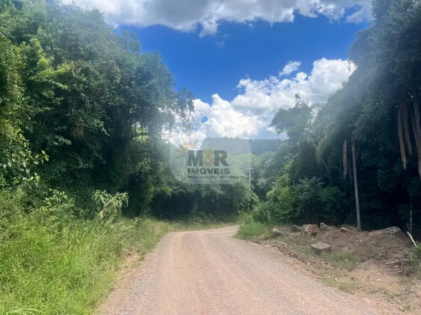 Foto 5 de Terreno / Lote à venda, 682m2 em Nova Petropolis - RS