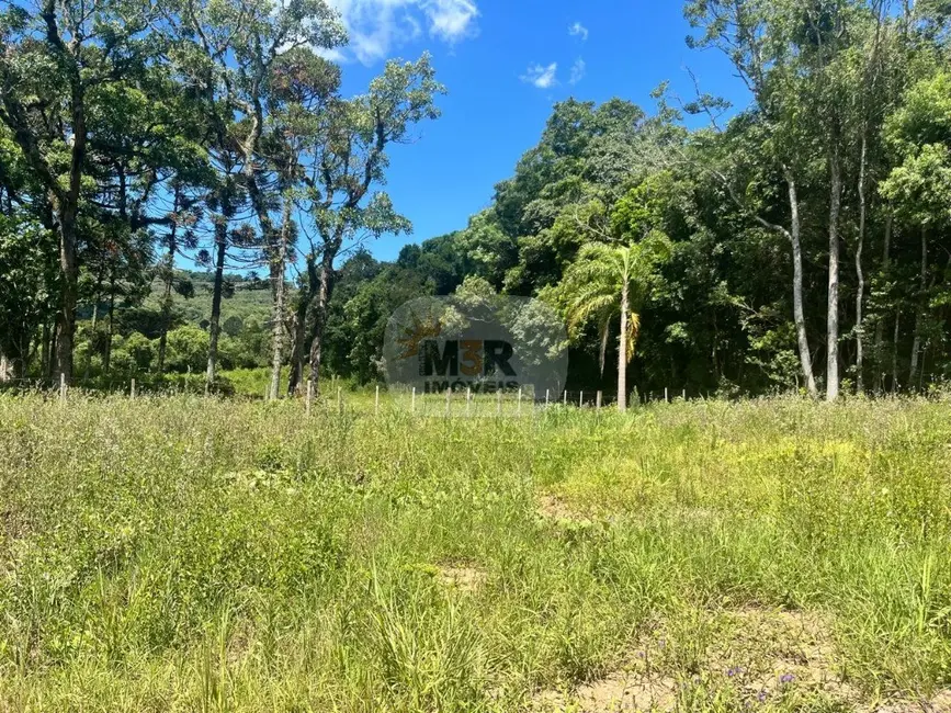 Foto 2 de Terreno / Lote à venda, 682m2 em Nova Petropolis - RS