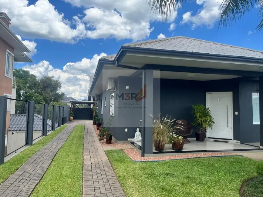 Foto 4 de Casa com 3 quartos à venda, 180m2 em Nova Petropolis - RS