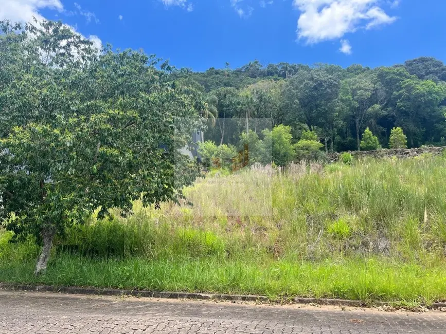 Foto 2 de Terreno / Lote à venda, 504m2 em Nova Petropolis - RS