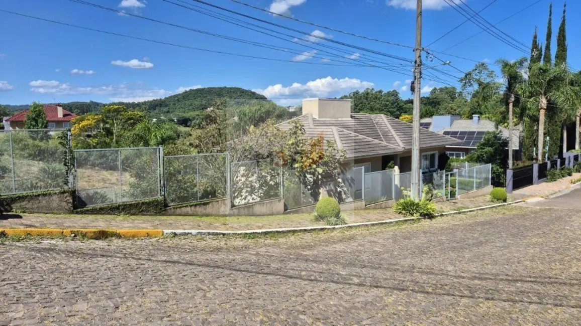 Foto 2 de Casa com 3 quartos à venda, 230m2 em Nova Petropolis - RS
