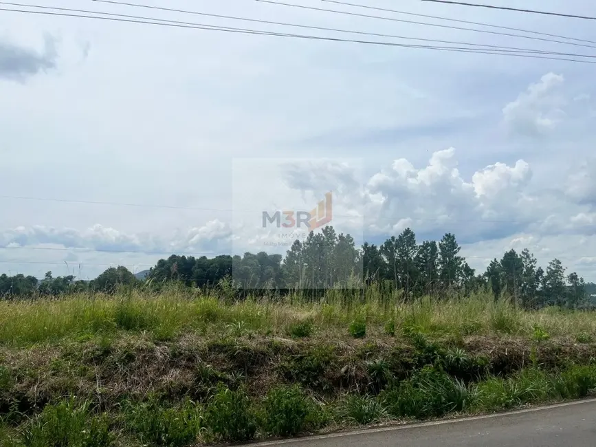 Foto 2 de Terreno / Lote à venda, 459m2 em Nova Petropolis - RS