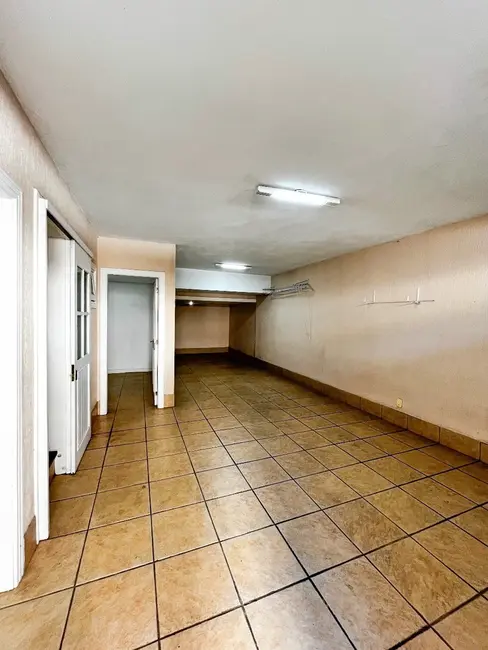 Foto 8 de Casa com 4 quartos à venda, 213m2 em Chácara das Pedras, Porto Alegre - RS