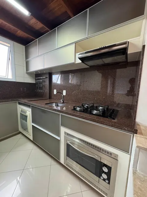 Apartamento com 1 quarto à venda, 63m2 em Petrópolis, Porto Alegre - RS - imagem 9 Foto 9 de Apartamento com 1 quarto à venda, 63m2 em Petrópolis, Porto Alegre - RS