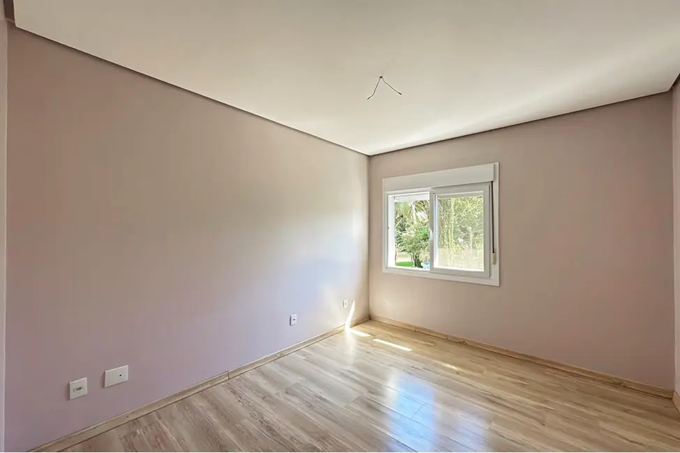 Foto 6 de Casa com 3 quartos à venda, 290m2 em Hípica, Porto Alegre - RS