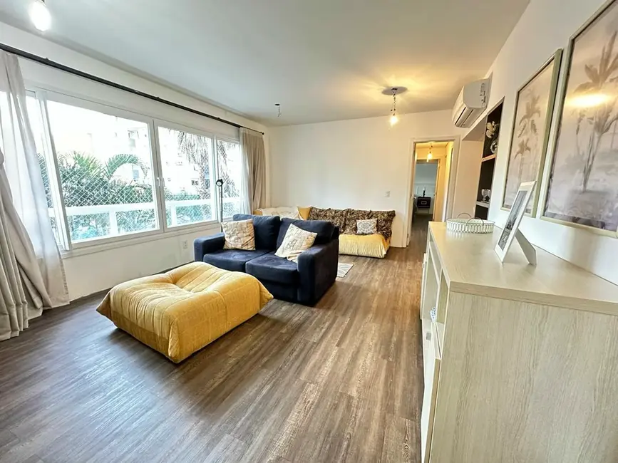 Apartamento com 3 quartos à venda, 99m2 em Menino Deus, Porto Alegre - RS - imagem 3 Foto 3 de Apartamento com 3 quartos à venda, 99m2 em Menino Deus, Porto Alegre - RS