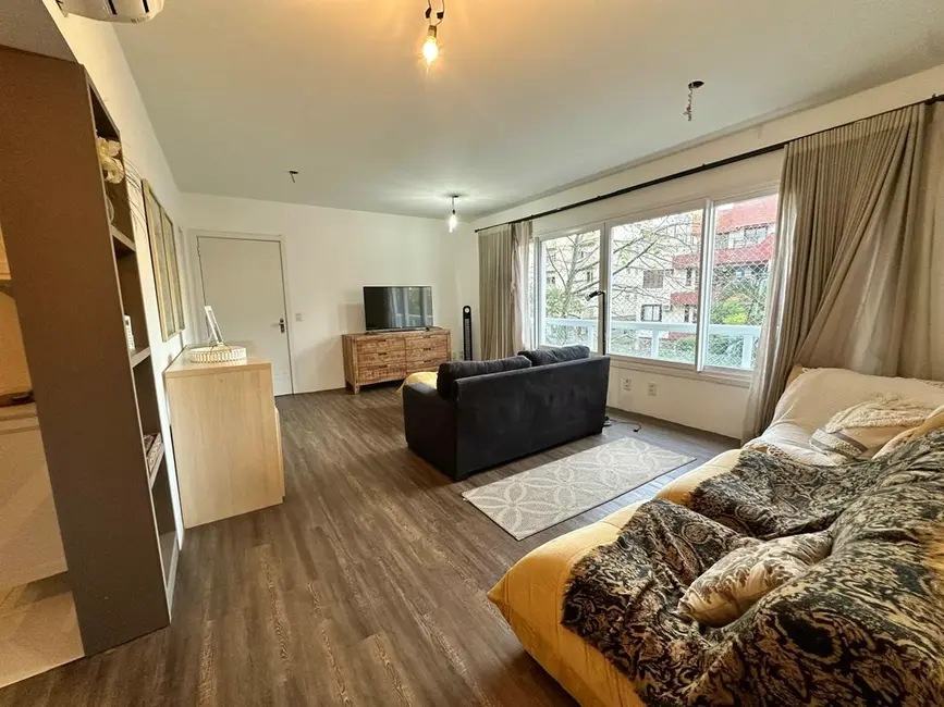 Apartamento com 3 quartos à venda, 99m2 em Menino Deus, Porto Alegre - RS - imagem 5 Foto 5 de Apartamento com 3 quartos à venda, 99m2 em Menino Deus, Porto Alegre - RS