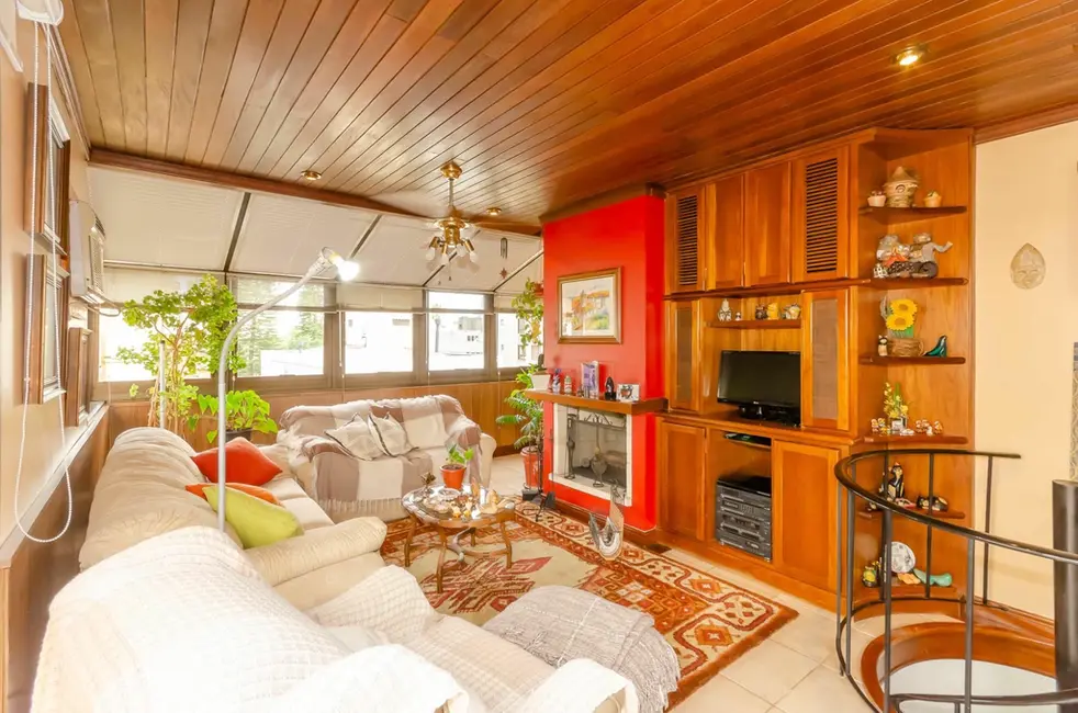 Apartamento com 3 quartos à venda, 199m2 em Petrópolis, Porto Alegre - RS - imagem 1 Foto 1 de Apartamento com 3 quartos à venda, 199m2 em Petrópolis, Porto Alegre - RS