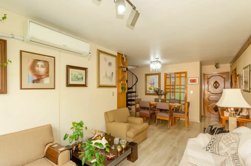 Apartamento com 3 quartos à venda, 199m2 em Petrópolis, Porto Alegre - RS - imagem 6 Foto 6 de Apartamento com 3 quartos à venda, 199m2 em Petrópolis, Porto Alegre - RS