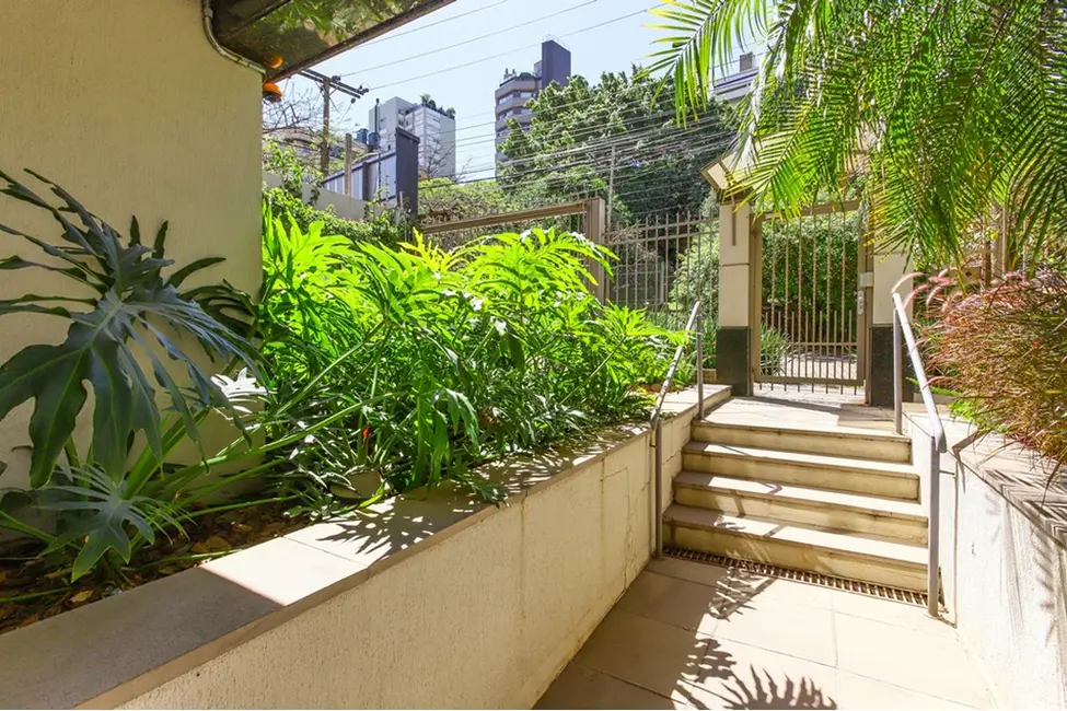 Foto 3 de Apartamento com 2 quartos à venda, 101m2 em Bela Vista, Porto Alegre - RS