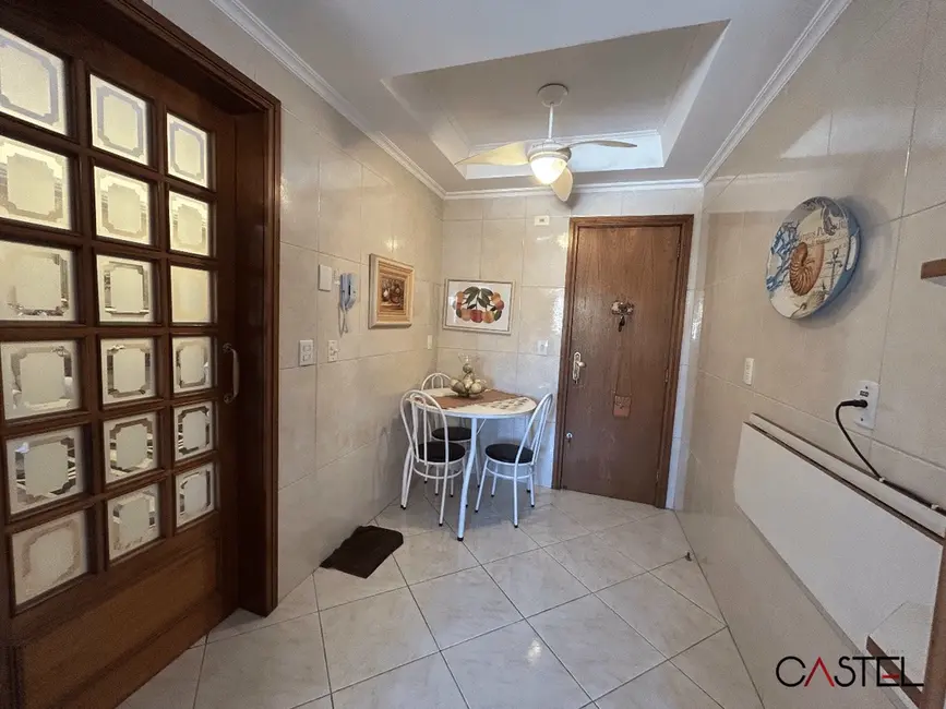 Foto 6 de Apartamento com 3 quartos à venda, 111m2 em Menino Deus, Porto Alegre - RS