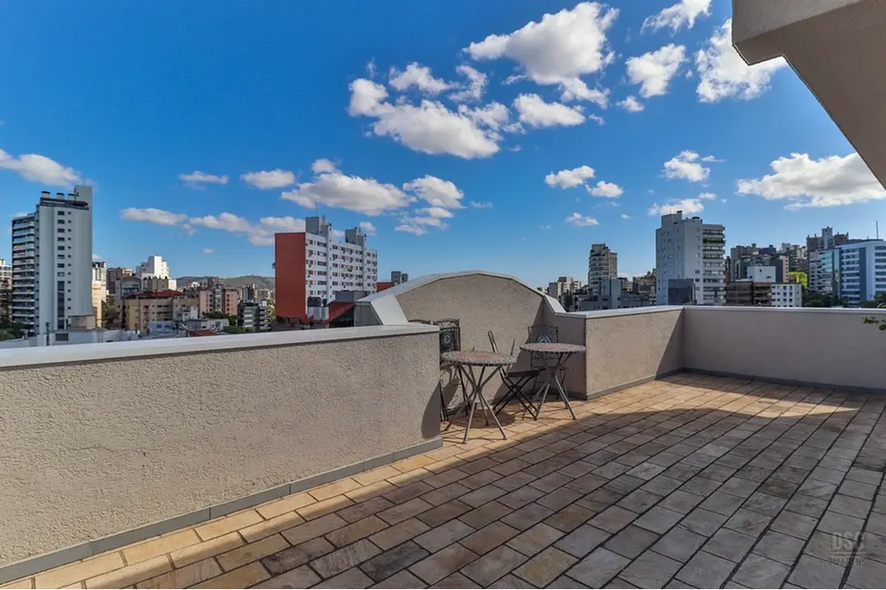 Foto 2 de Apartamento com 2 quartos à venda, 75m2 em Bela Vista, Porto Alegre - RS