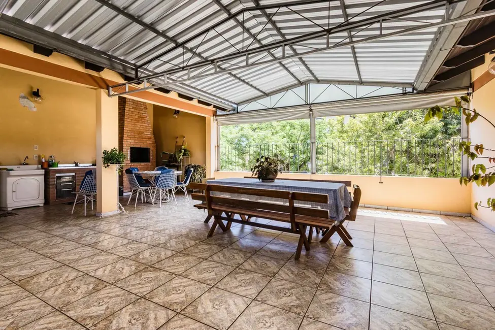 Foto 3 de Casa com 3 quartos à venda, 292m2 em Tristeza, Porto Alegre - RS