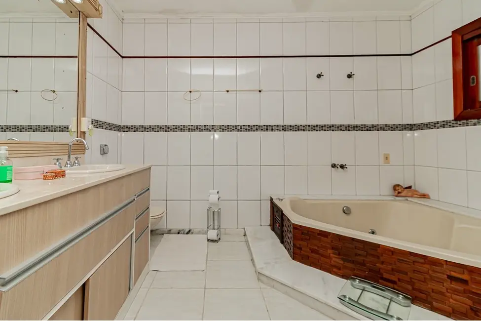 Foto 8 de Casa com 4 quartos à venda, 575m2 em Chácara das Pedras, Porto Alegre - RS