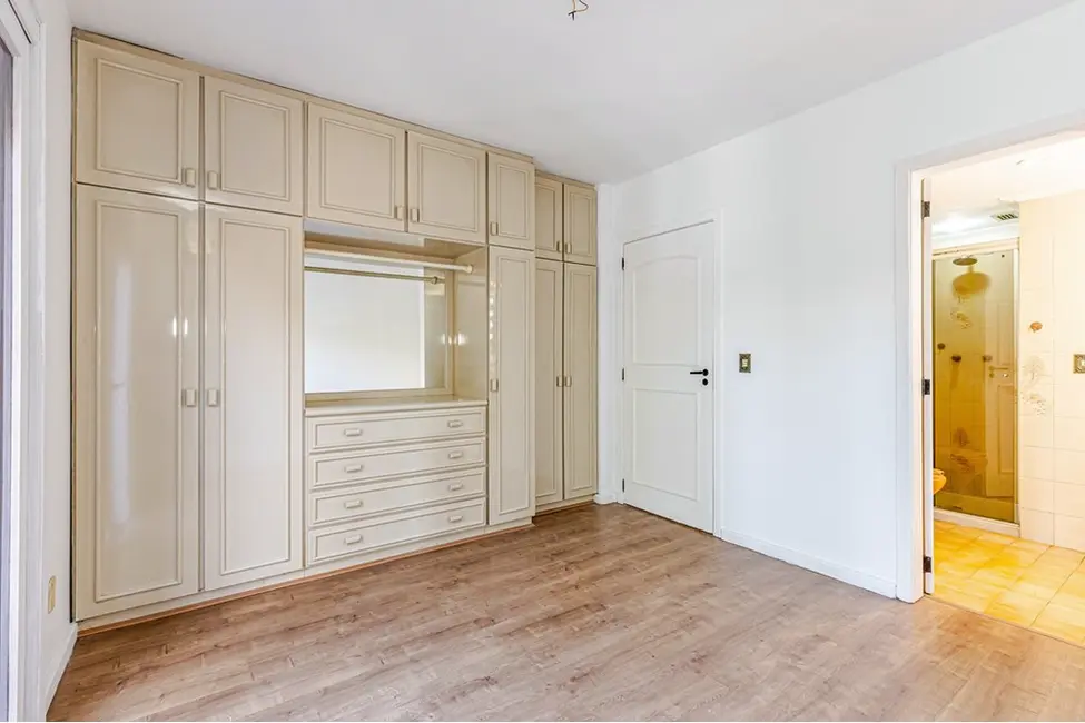 Foto 8 de Apartamento com 3 quartos à venda, 108m2 em Mont Serrat, Porto Alegre - RS