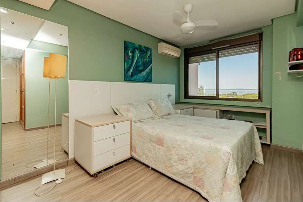 Apartamento com 3 quartos à venda, 90m2 em Praia de Belas, Porto Alegre - RS - imagem 3 Foto 3 de Apartamento com 3 quartos à venda, 90m2 em Praia de Belas, Porto Alegre - RS